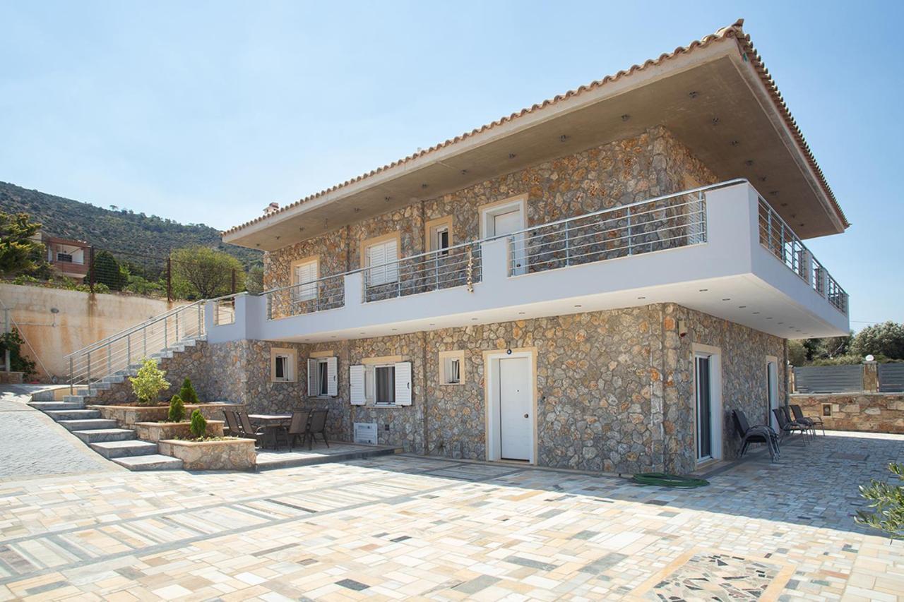 Σπίτι Με Θέα Villa Kalivia Thorikou Exterior photo